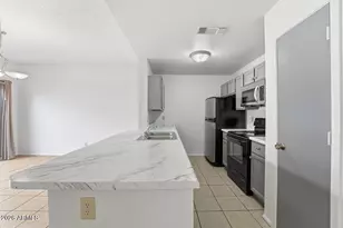 4114 E Union Hills Dr, Phoenix, AZ 85050 - Photo 6