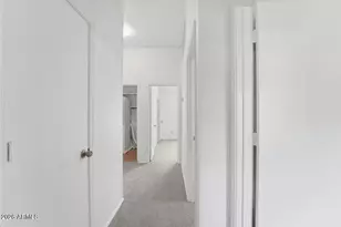 4114 E Union Hills Dr, Phoenix, AZ 85050 - Photo 44