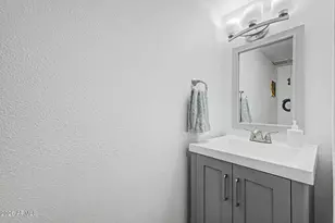 225 N Standage, Mesa, AZ 85201 - Photo 12