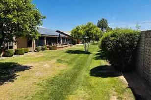 13047 W Peach Blossom Dr, Sun City West, AZ 85375 - Photo 22