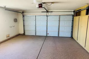 13047 W Peach Blossom Dr, Sun City West, AZ 85375 - Photo 20