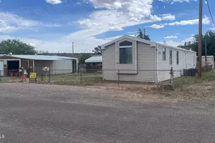 400 E Yuma St, Huachuca City, AZ 85616 - Photo 1