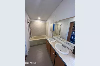 400 E Yuma Street, Huachuca City, AZ 85616 - Photo 10