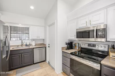 1514 E Le Marche Avenue, Phoenix, AZ 85022 - Photo 10