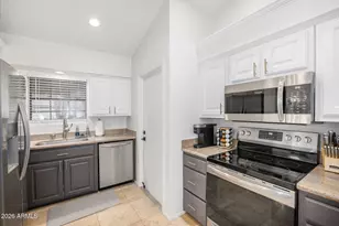 1514 E Le Marche Ave, Phoenix, AZ 85022 - Photo 10