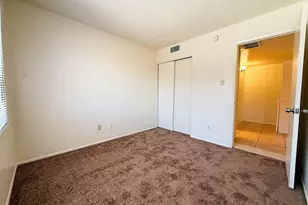 4029 W Mesquite Ln, Phoenix, AZ 85019 - Photo 14