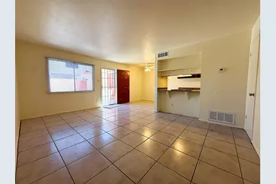 4029 W Mesquite Lane, Phoenix, AZ 85019 - Photo 4