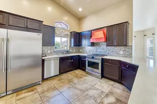 6422 E Saddlehorn Circle, Hereford, AZ 85615 - Photo 4