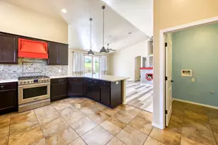 6422 E Saddlehorn Circle, Hereford, AZ 85615 - Photo 6