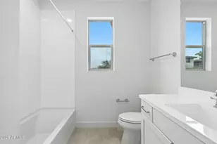 2121 W Sonoran Desert Dr, Phoenix, AZ 85085 - Photo 12