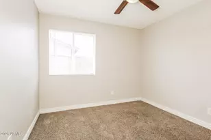 6402 S 44th St, Phoenix, AZ 85042 - Photo 18