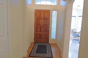 4411 E Desert Wind Dr., Phoenix, AZ 85044 - Photo 2