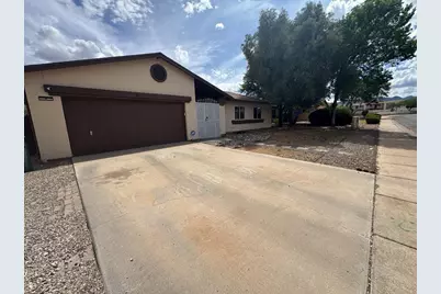 1016 Cottonwood Drive, Sierra Vista, AZ 85635 - Photo 2