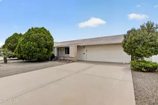 10317 W Andover Ave, Sun City, AZ 85351 - Photo 2