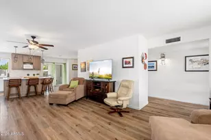 2426 E Sahuaro Dr, Phoenix, AZ 85028 - Photo 12