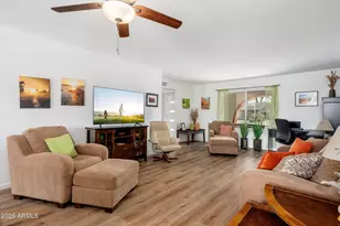 2426 E Sahuaro Dr, Phoenix, AZ 85028 - Photo 10