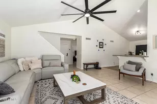 19230 N 5th St, Phoenix, AZ 85024 - Photo 10