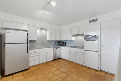 5226 N 20th Street #B1, Phoenix, AZ 85016 - Photo 10