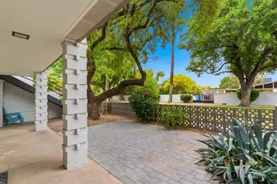 5226 N 20th Street #B1, Phoenix, AZ 85016 - Photo 4