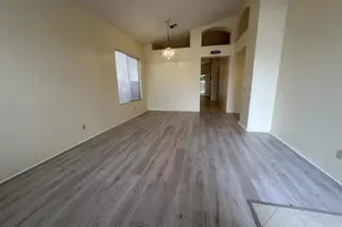 3281 W Ross Dr, Chandler, AZ 85226 - Photo 4