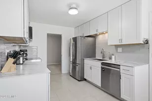 14601 N Agua Fria Dr, Sun City, AZ 85351 - Photo 12