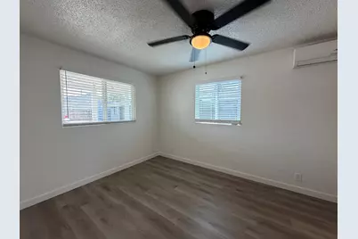 1027 E Dunlap Avenue #Apt 4, Phoenix, AZ 85020 - Photo 10