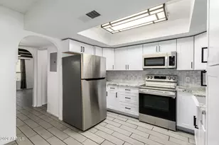 2221 W Turney Ave, Phoenix, AZ 85015 - Photo 10