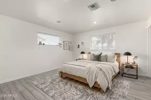136 E Palmcroft Dr, Tempe, AZ 85282 - Photo 28