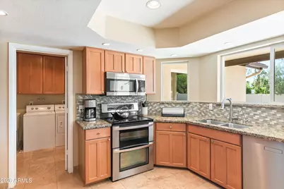 5601 E Charter Oak Road, Scottsdale, AZ 85254 - Photo 18