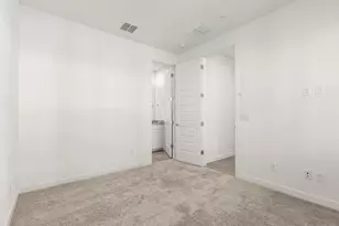 4054 E Amoroso Dr, Gilbert, AZ 85296 - Photo 26