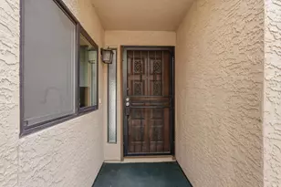 715 W Boxelder Pl, Chandler, AZ 85225 - Photo 4