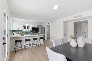 2211 W Windrose Dr, Phoenix, AZ 85029 - Photo 10