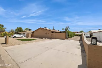 4819 E Cambridge Avenue #Apt 1, Phoenix, AZ 85008 - Photo 12
