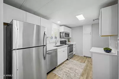 11811 N 19th Avenue #46, Phoenix, AZ 85029 - Photo 10