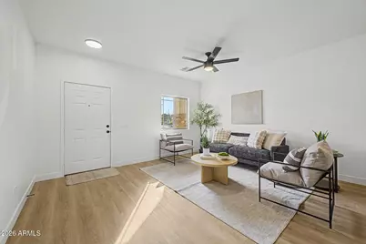 16912 W Saguaro Lane, Surprise, AZ 85388 - Photo 4