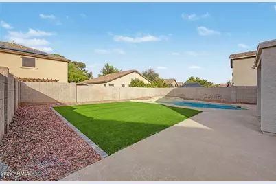 16912 W Saguaro Lane, Surprise, AZ 85388 - Photo 46