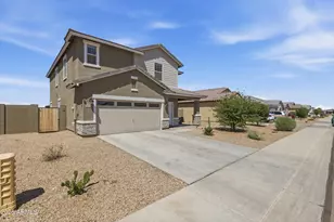 18532 N Goleta St, Maricopa, AZ 85138 - Photo 2