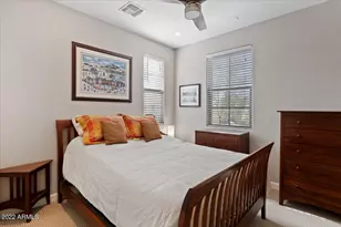 10082 E Bell Rd, Scottsdale, AZ 85260 - Photo 16