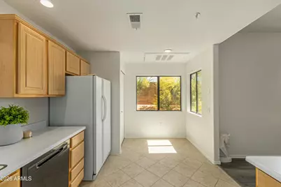 15225 N 100th Street #2210, Scottsdale, AZ 85260 - Photo 10