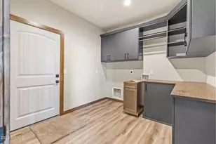 6570 Meadows Ln, Flagstaff, AZ 86004 - Photo 36