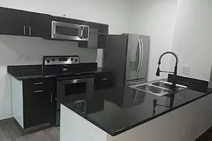 7009 E Acoma Dr, Scottsdale, AZ 85254 - Photo 4