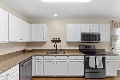 873 E Saratoga Street, Gilbert, AZ 85296 - Photo 4