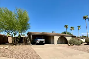 2736 W Junquillo Cir, Mesa, AZ 85202 - Photo 4