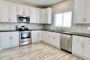 5394 W Kaler Cir, Glendale, AZ 85301 - Photo 4