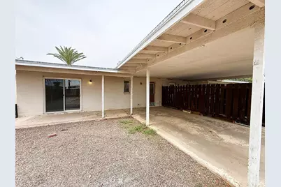 12243 N 112th Lane, Youngtown, AZ 85363 - Photo 16