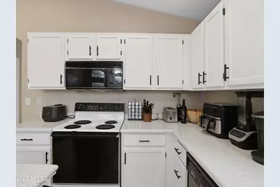 1075 N Saguaro Street, Chandler, AZ 85224 - Photo 14