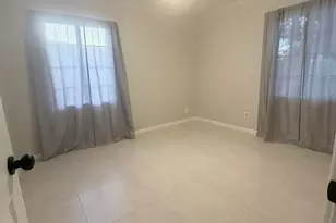 2332 E Flower St, Phoenix, AZ 85016 - Photo 14