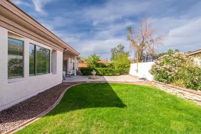 14143 N 90th Lane, Peoria, AZ 85381 - Photo 8