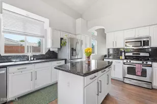 1648 E Beretta Pl, Chandler, AZ 85286 - Photo 8