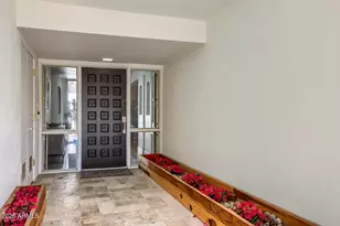 8650 E Via De La Escuela St, Scottsdale, AZ 85258 - Photo 6